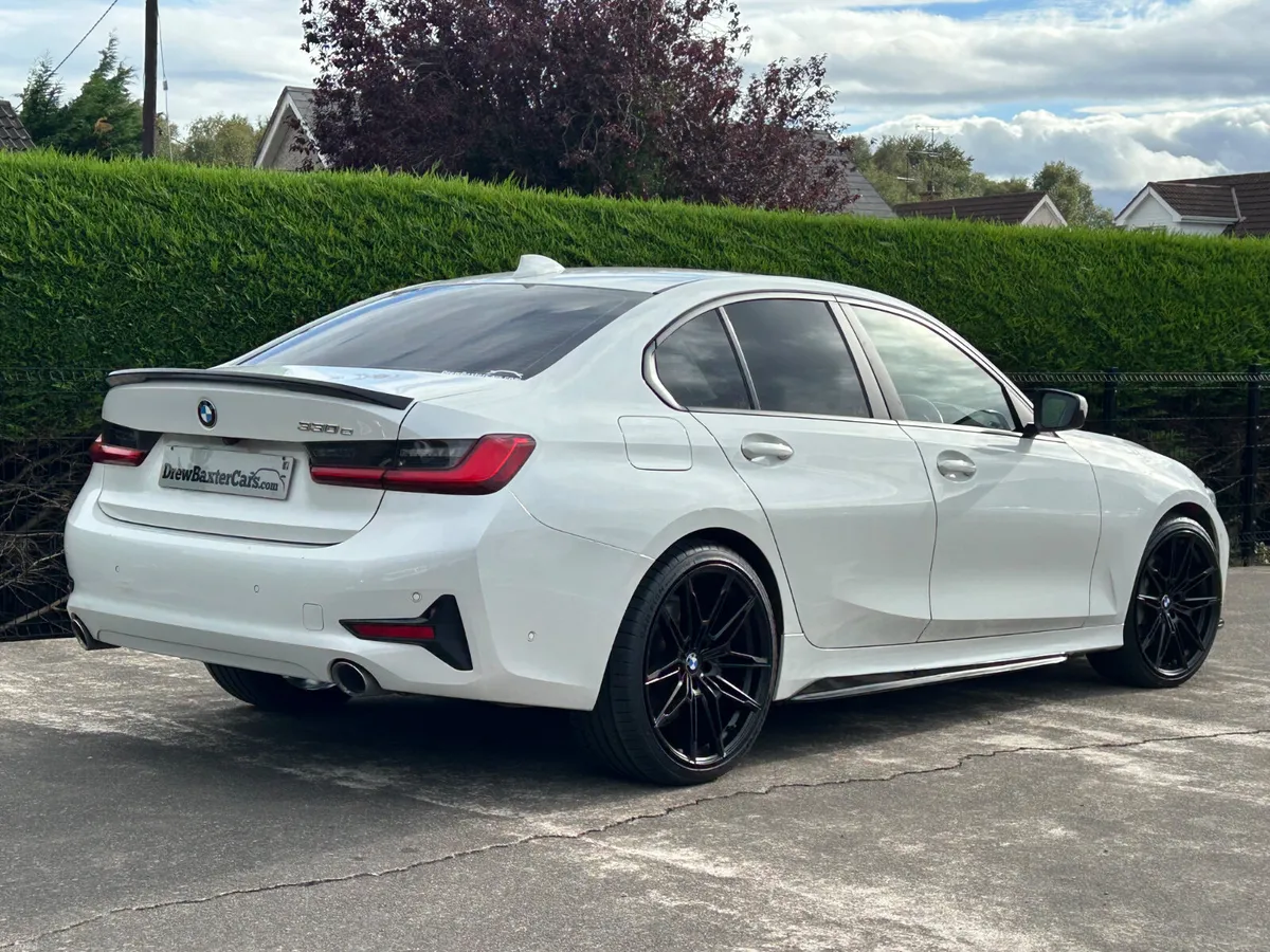 20 Bmw 330e Se pro  1Owner from new - Image 5