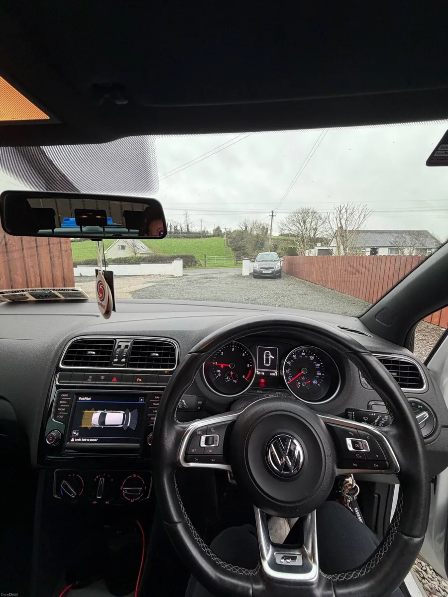 Volkswagen Polo R-Line - Image 5