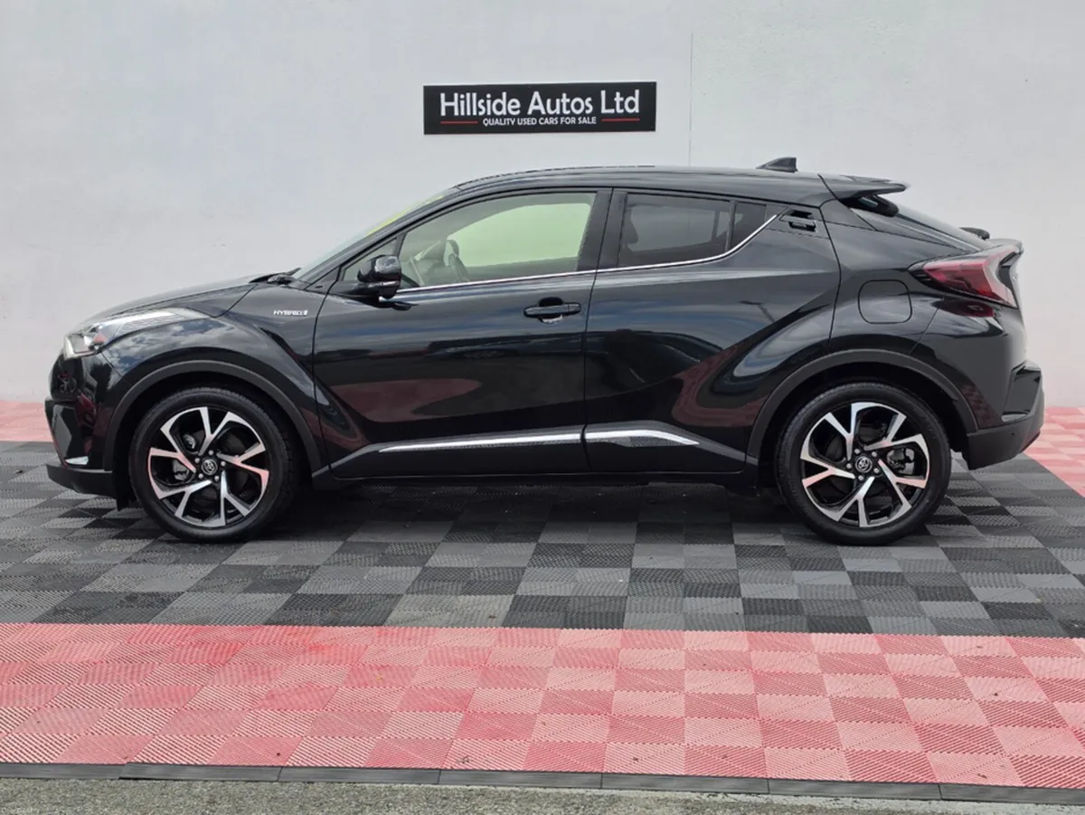 Toyota C-HR G-LED EDITION 1.8 PETROL HYBRID AUTOMA - Image 5