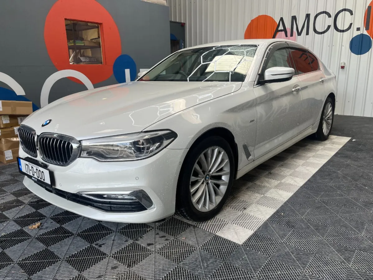 BMW 5-Series 2017 BMW 5 523D LUXURY HI-LINE PACKAG - Image 6