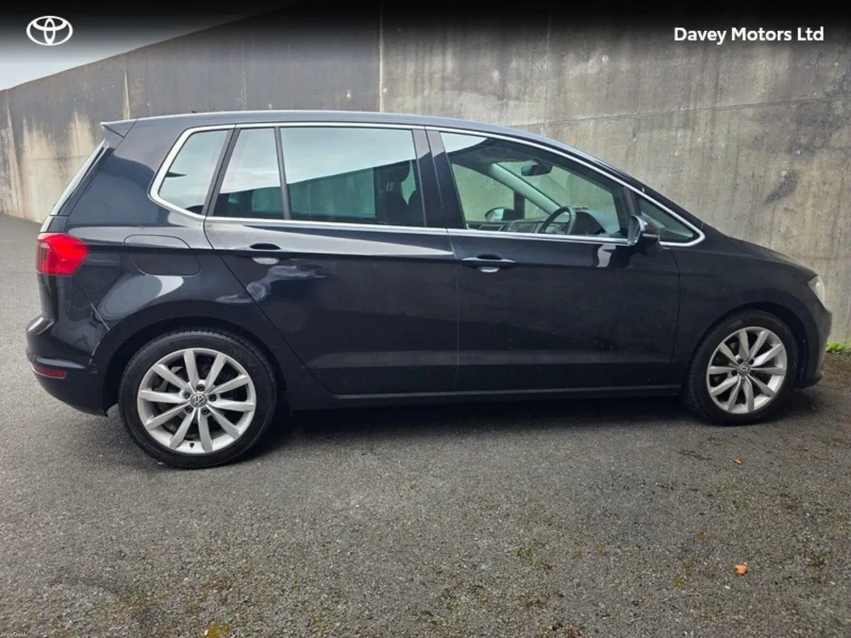 Volkswagen Golf SPORTSVAN SV HIGHLINE 1.2 TSI MANU - Image 3