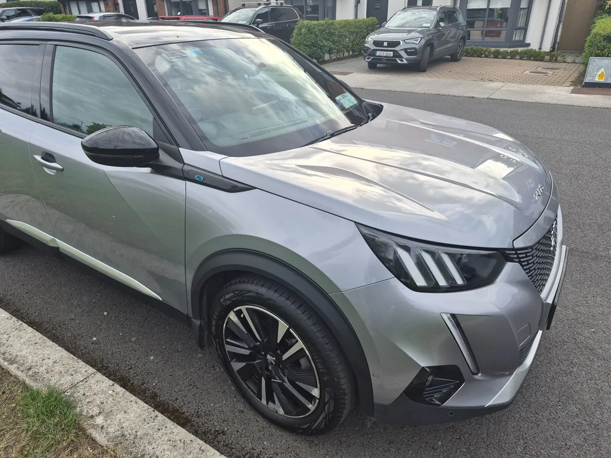 Peugeot E2008 2021 - Image 6