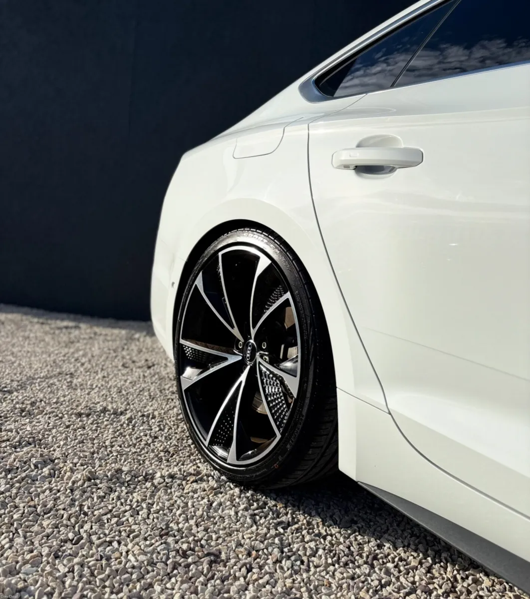 Audi A5 2.0 TFSi 252Bhp S Line 2017 - Image 3