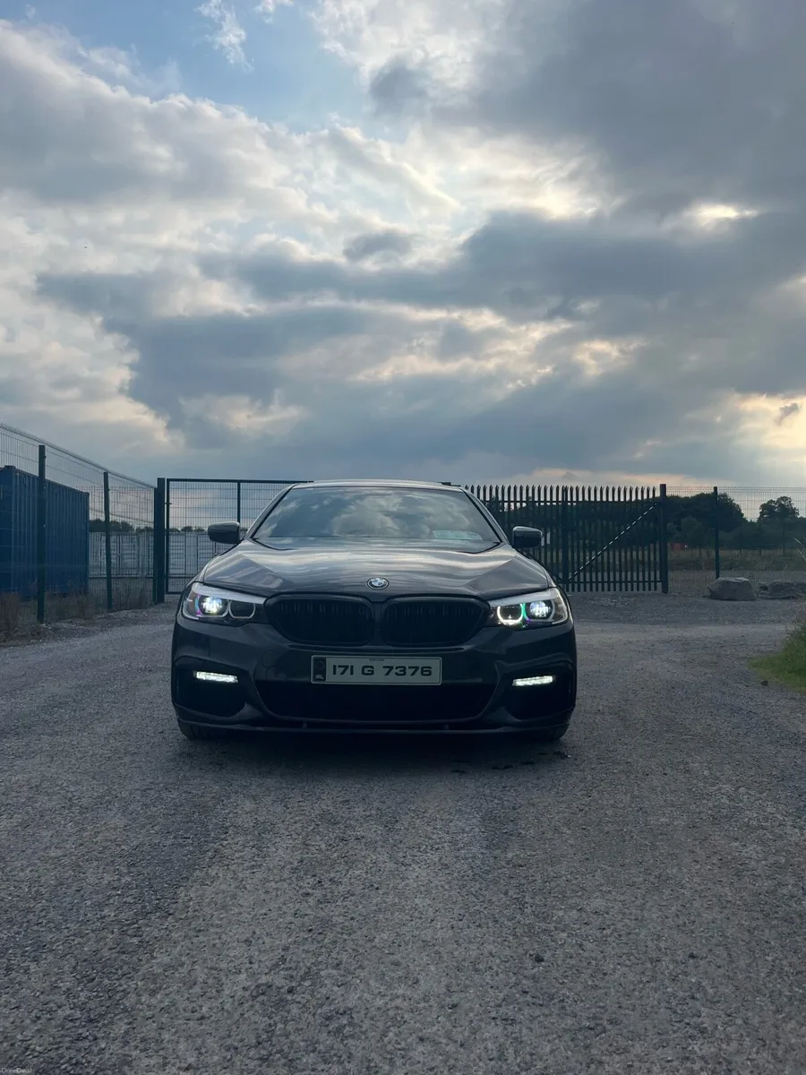 BMW 520d xDrive Sunroof - Image 5