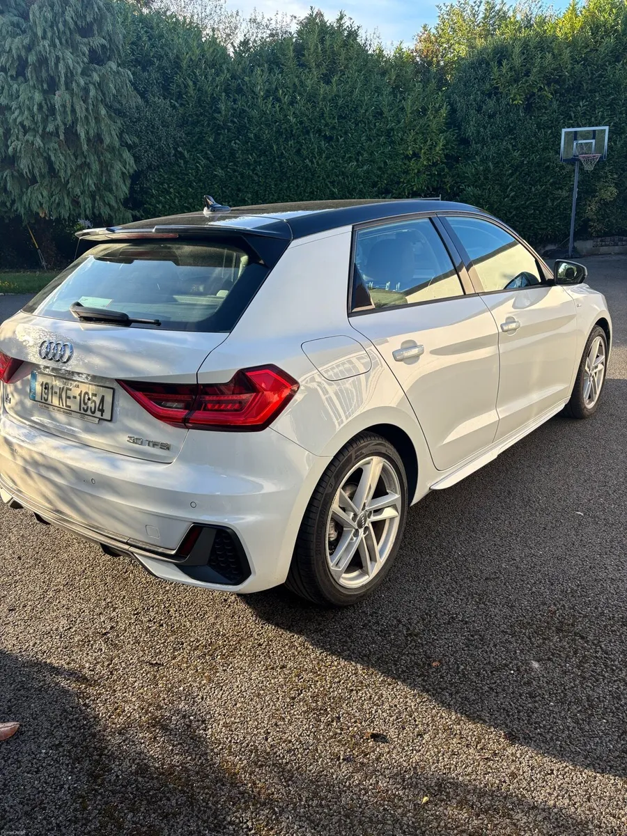 2019 Audi A1 30 TFSI S Line - Image 4