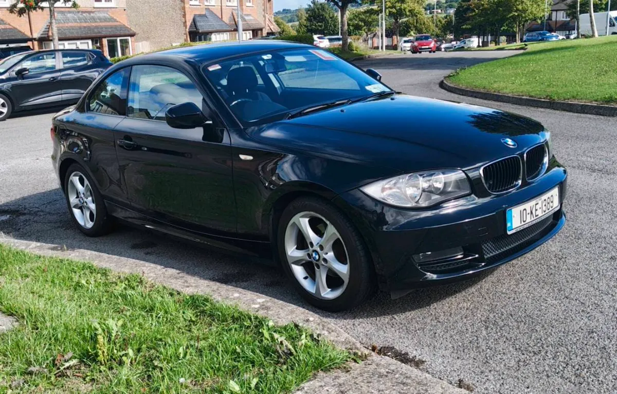 BMW 118d - Image 1