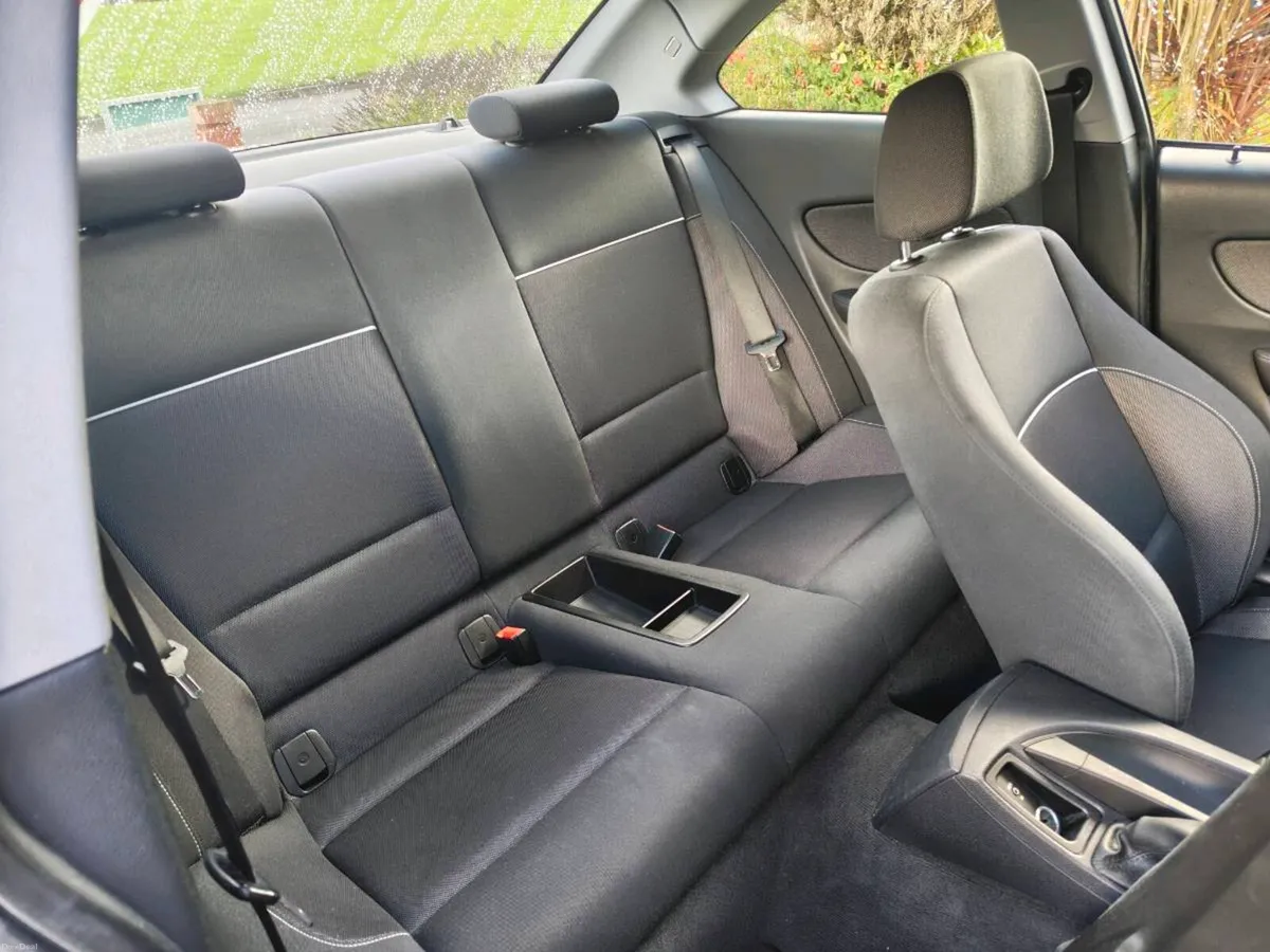 BMW 118d - Image 6