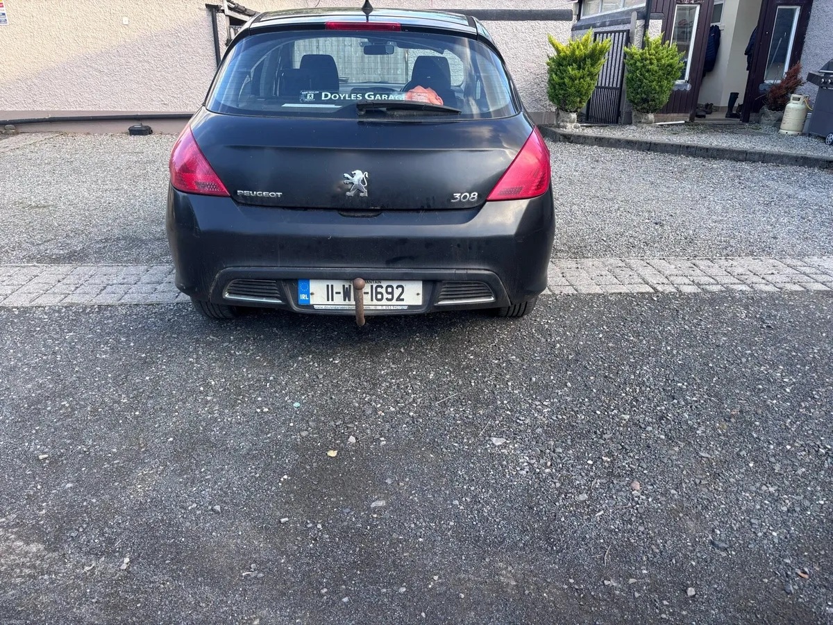 Peugeot 308 - Image 2