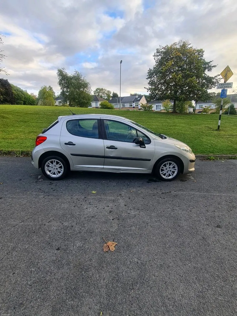 Peugeot 207 - Image 4