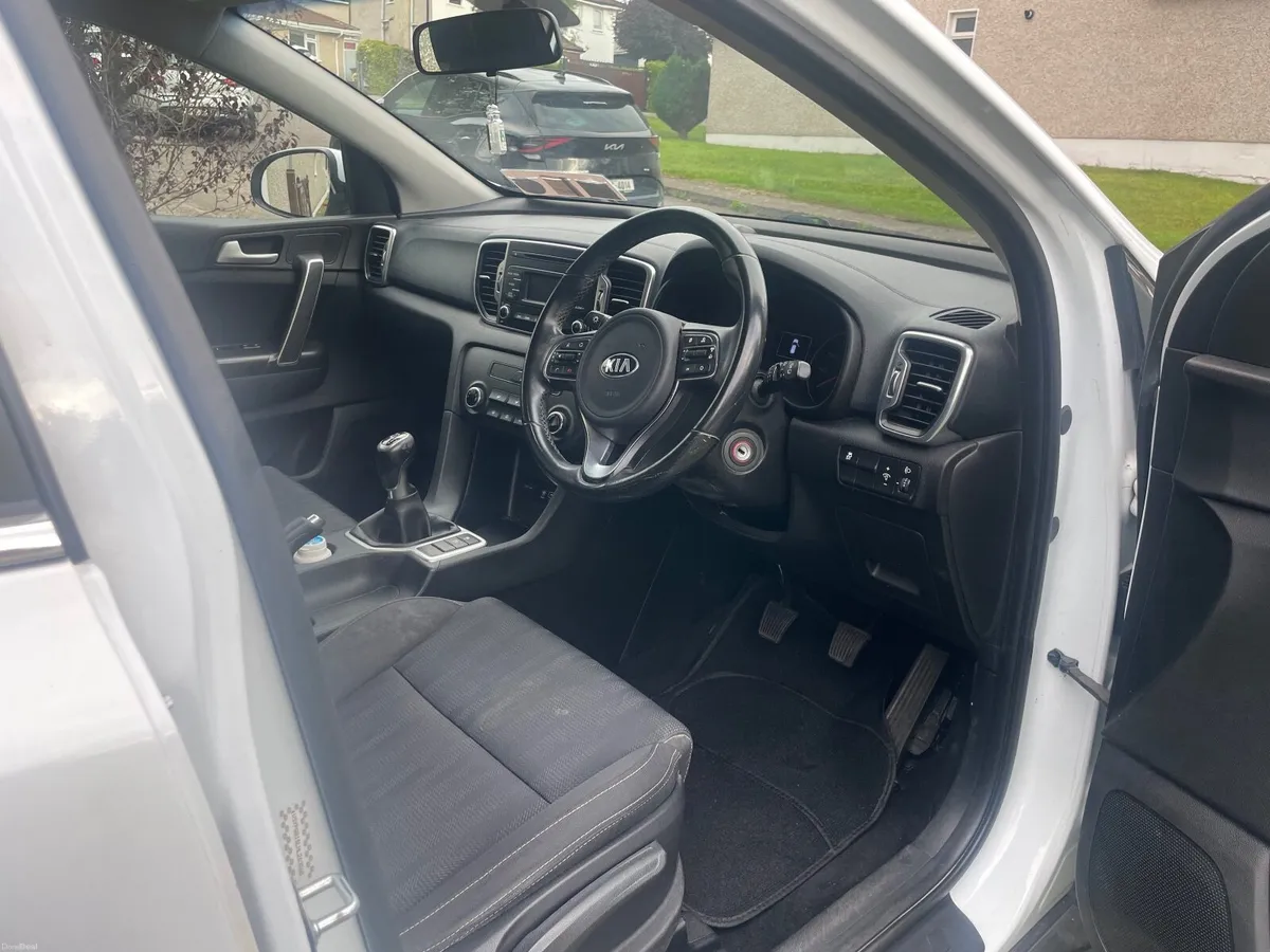 Kia Sportage 2017 cork city - Image 4