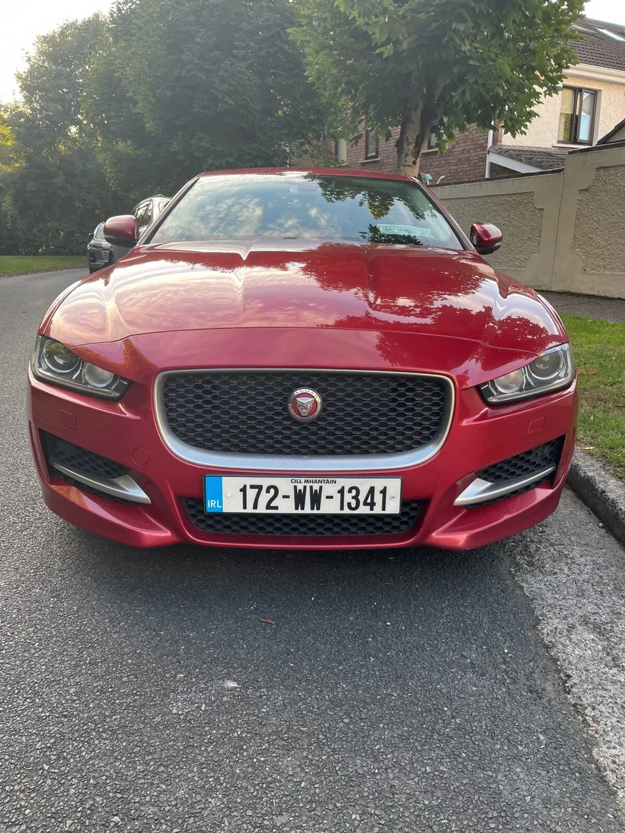 Jaguar XE R-Sport 2017 - Image 1