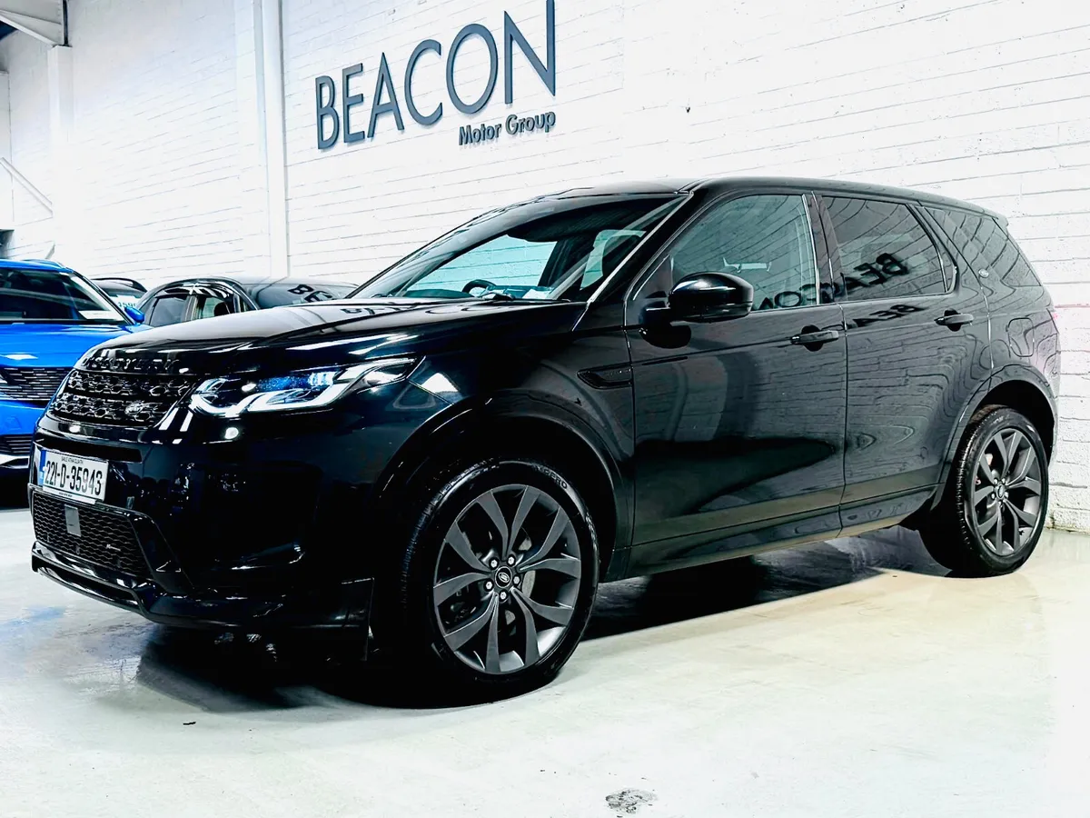 R-DYNAMIC URBAN P300E LAND ROVER DISCOVERY PHEV AW - Image 3