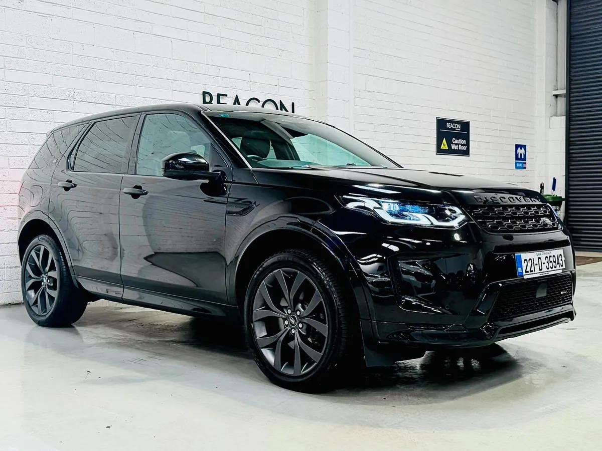 R-DYNAMIC URBAN P300E LAND ROVER DISCOVERY PHEV AW - Image 5