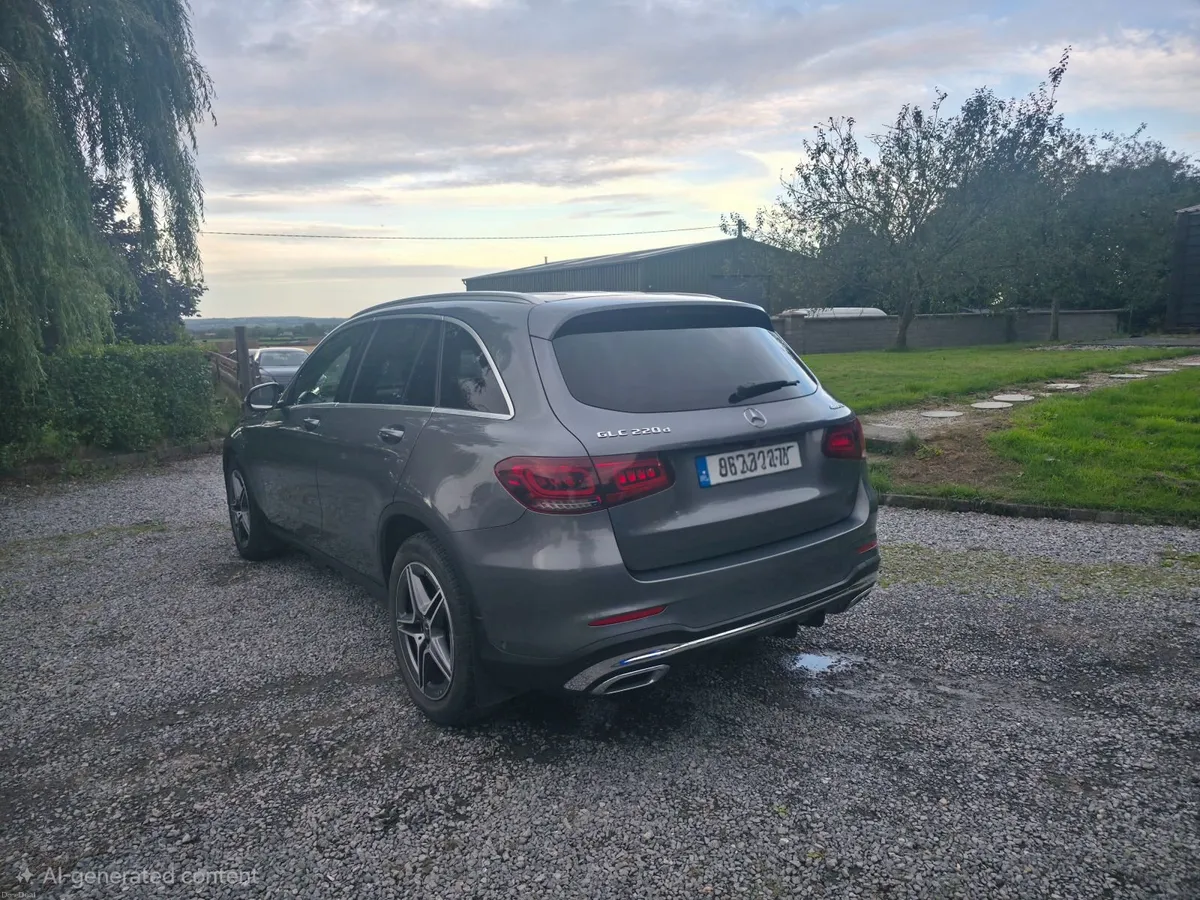 Mercedes-Benz GLC 2021 - Image 4