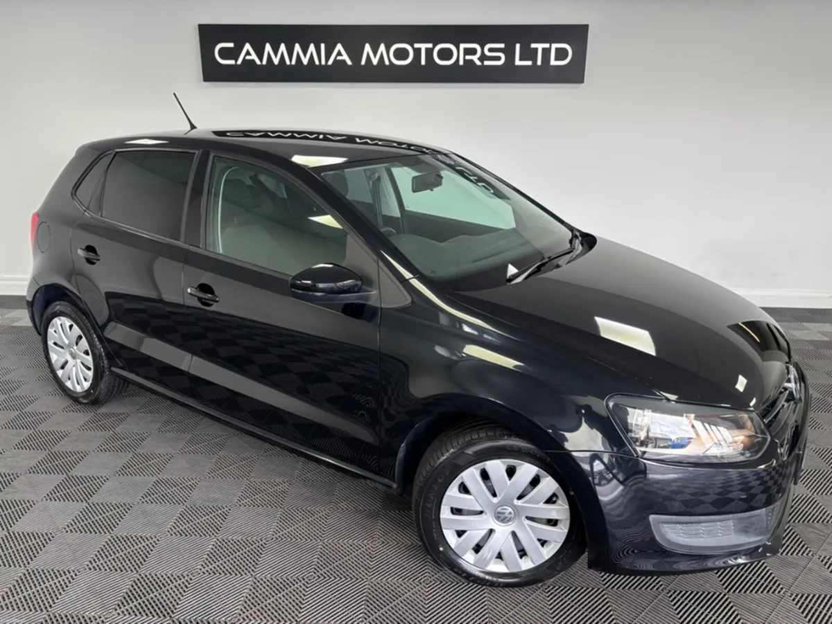 Volkswagen Polo *VOLKSWAGEN POLO* - Image 1