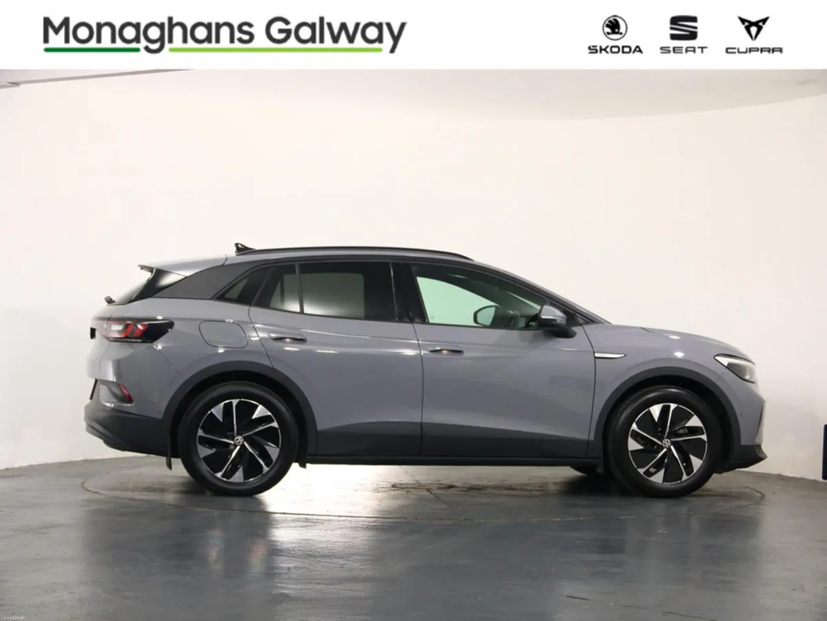 Volkswagen ID.4 LIFE DX 77KWH *BIG BATTERY & REAR - Image 2
