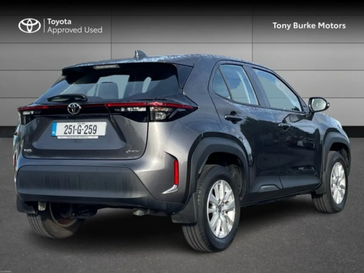 Toyota Yaris Cross - Luna - 1.5 Hybrid – Aut - Image 2
