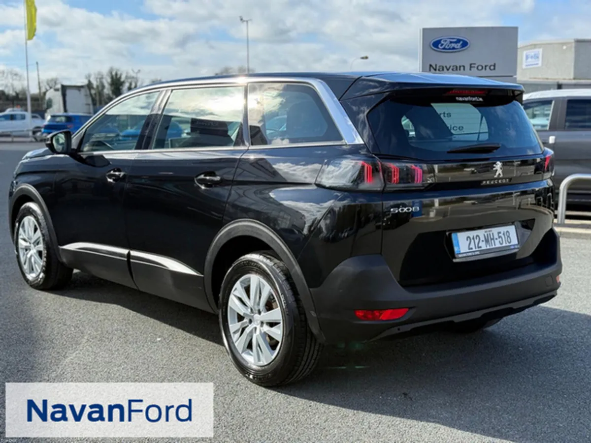 Peugeot 5008 ACTIVE 1.5 BLUE HDI 130Ps * 7 Seater - Image 5