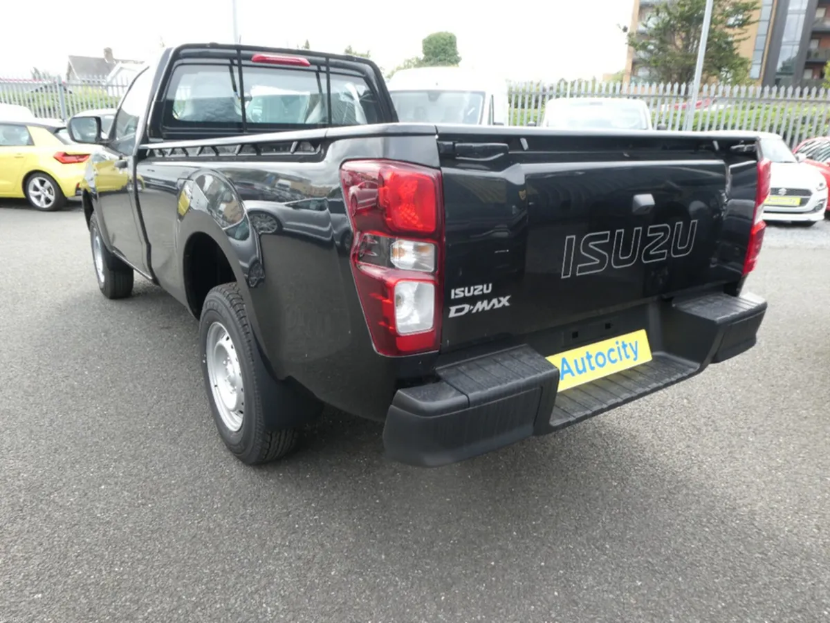 Isuzu D-Max Single Cab 2.2l pre reg - Image 6