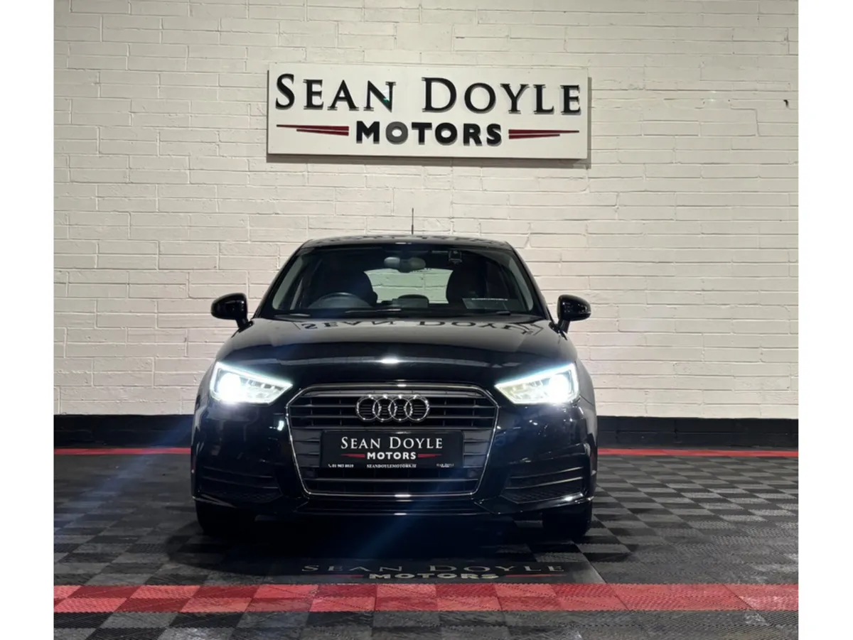 Audi A1 1.0 TFSI PETROL AUTOMATIC - Image 2