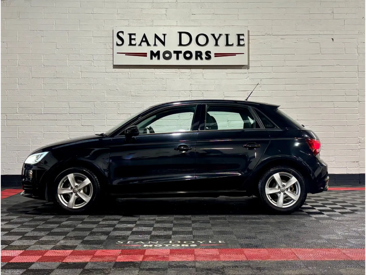 Audi A1 1.0 TFSI PETROL AUTOMATIC - Image 4
