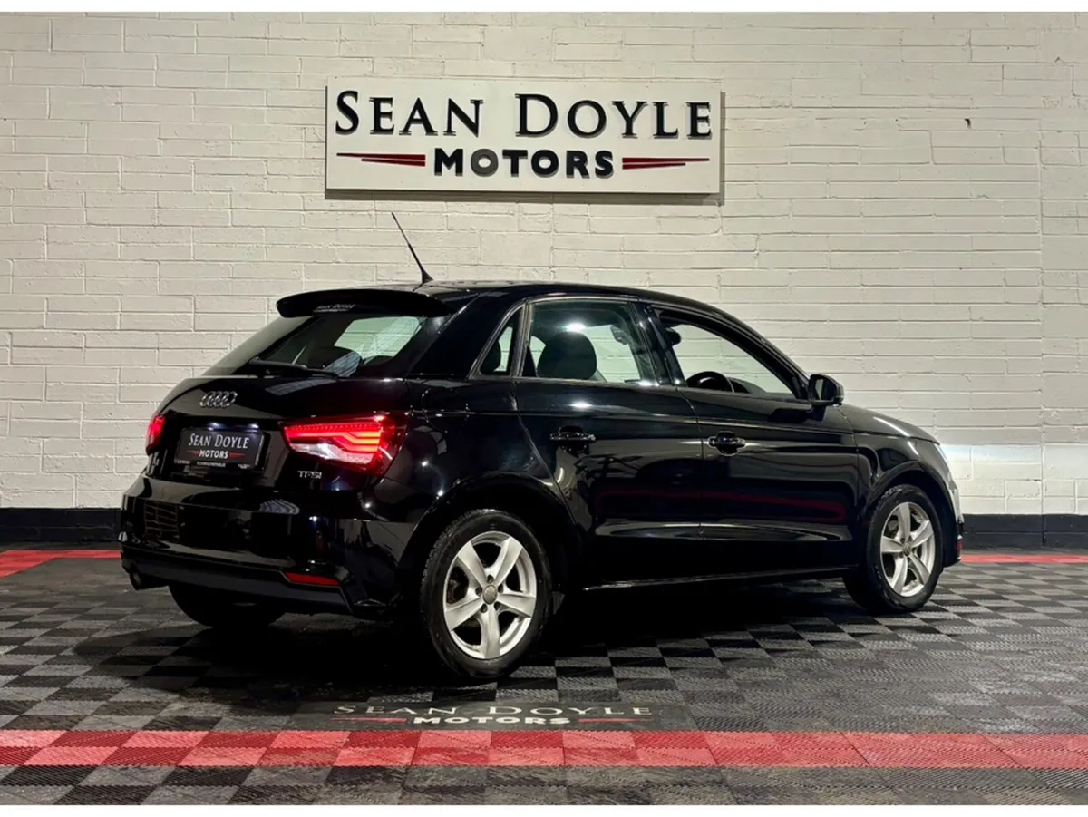Audi A1 1.0 TFSI PETROL AUTOMATIC - Image 6