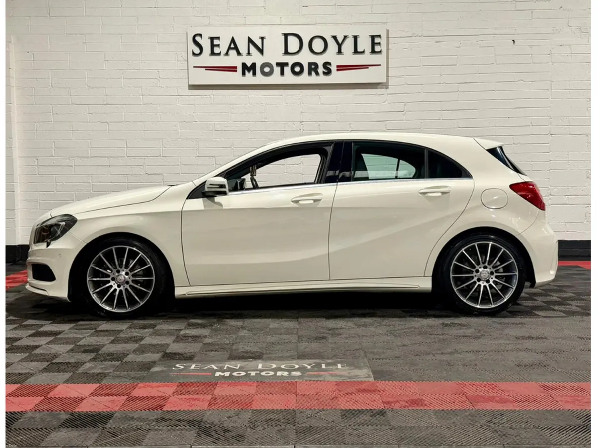 Mercedes-Benz A-Class 1.6 PETROL AUTOMATIC AMG-LIN - Image 4