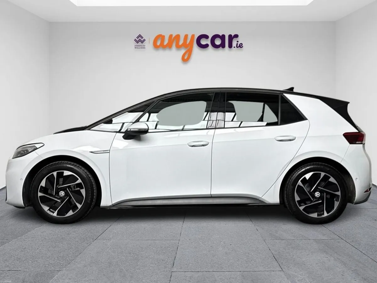 Volkswagen ID.3 Pro Life 58kwh 204Bhp - Image 5
