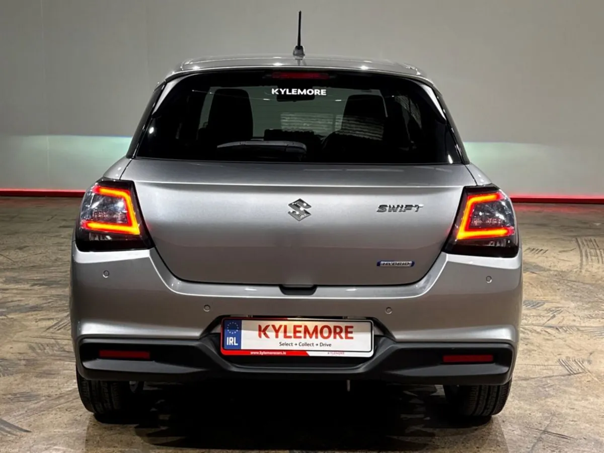Suzuki Swift 1.2 HYBRID AUTOMATIC - NEW MODEL - Image 4