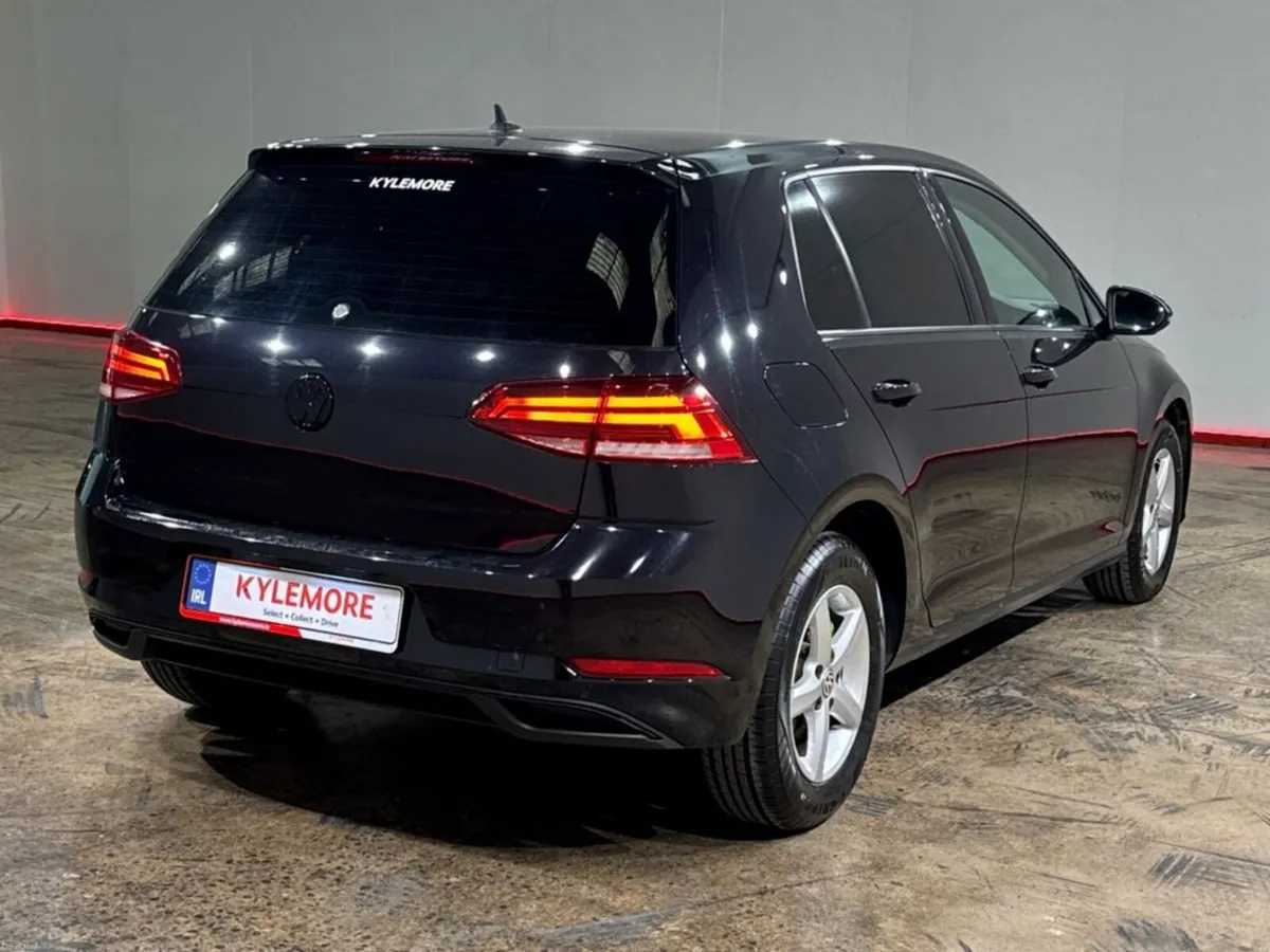 Volkswagen Golf 1.2 TSI COMFORT LINE AUTOMATIC - C - Image 4