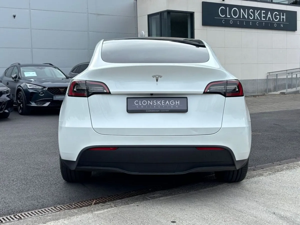 Tesla Model Y RWD - Image 5