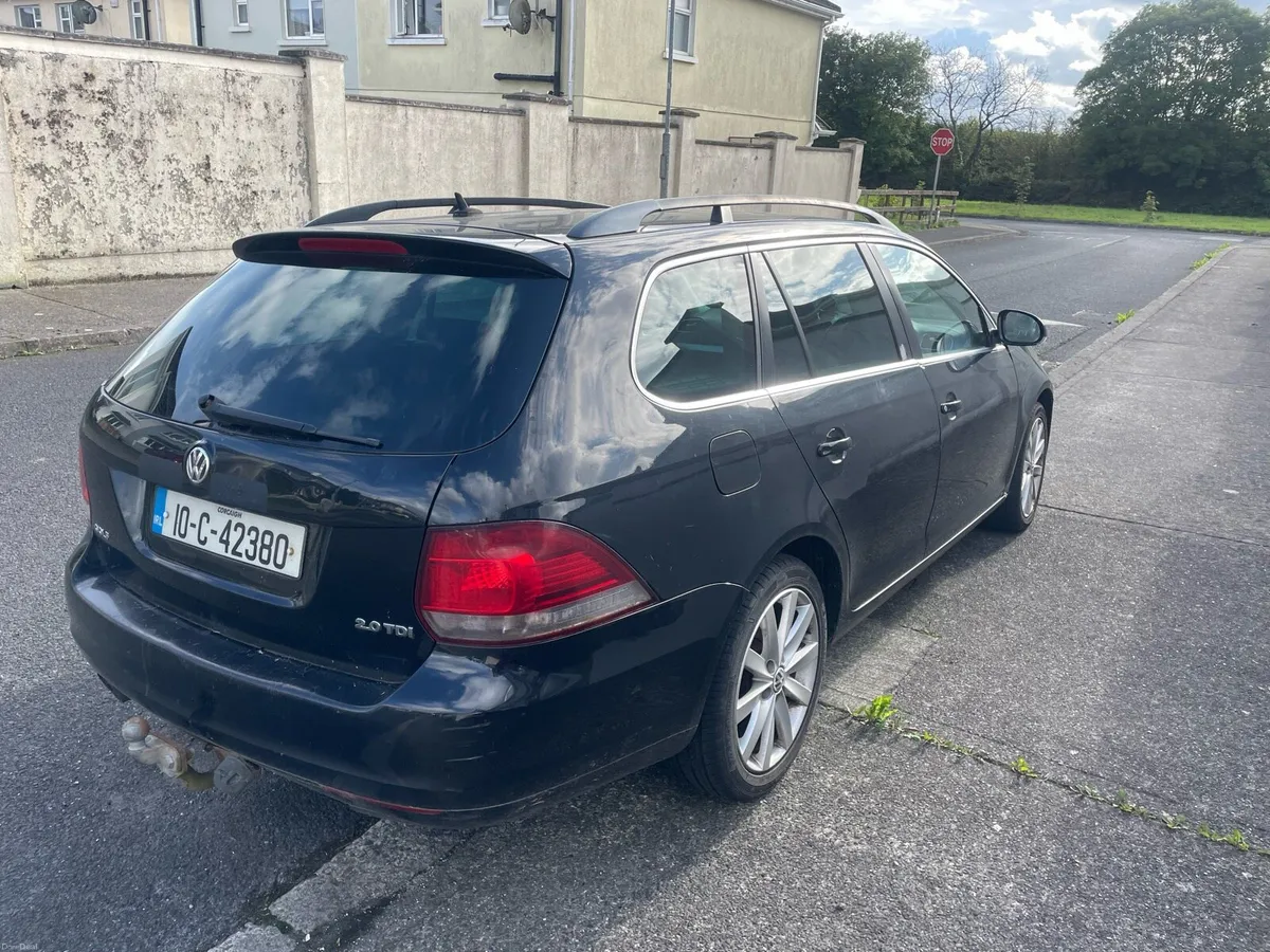 VW golf estate - Image 2