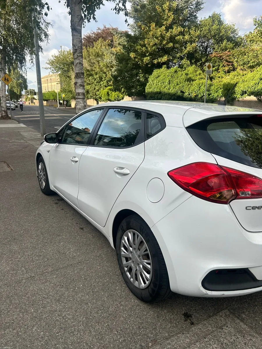 Kia Ceed 142 - Image 3