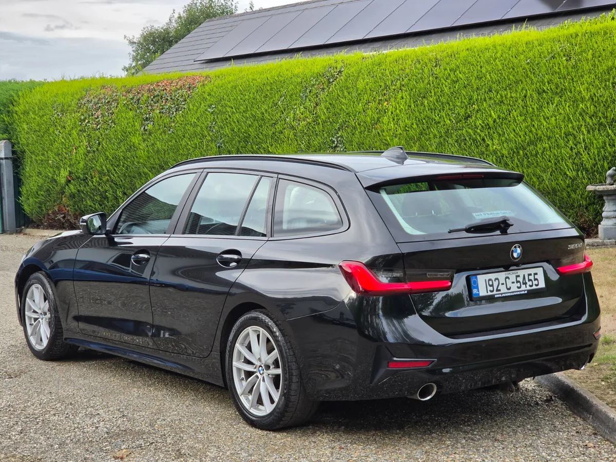 192'BMW 320D TOURING - Image 5