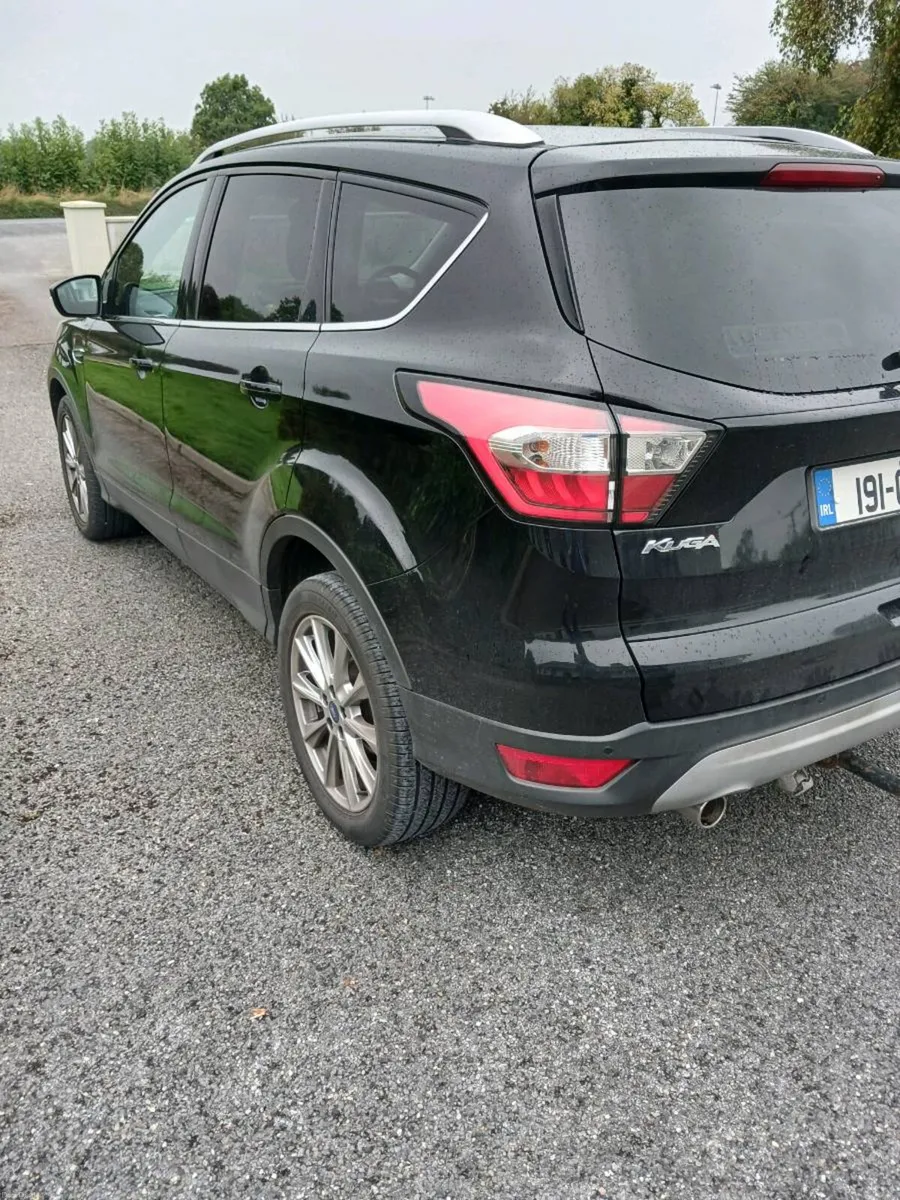 Ford Kuga TITANIUM 2.0 TDCI 6 Speed 4Dr - Image 5