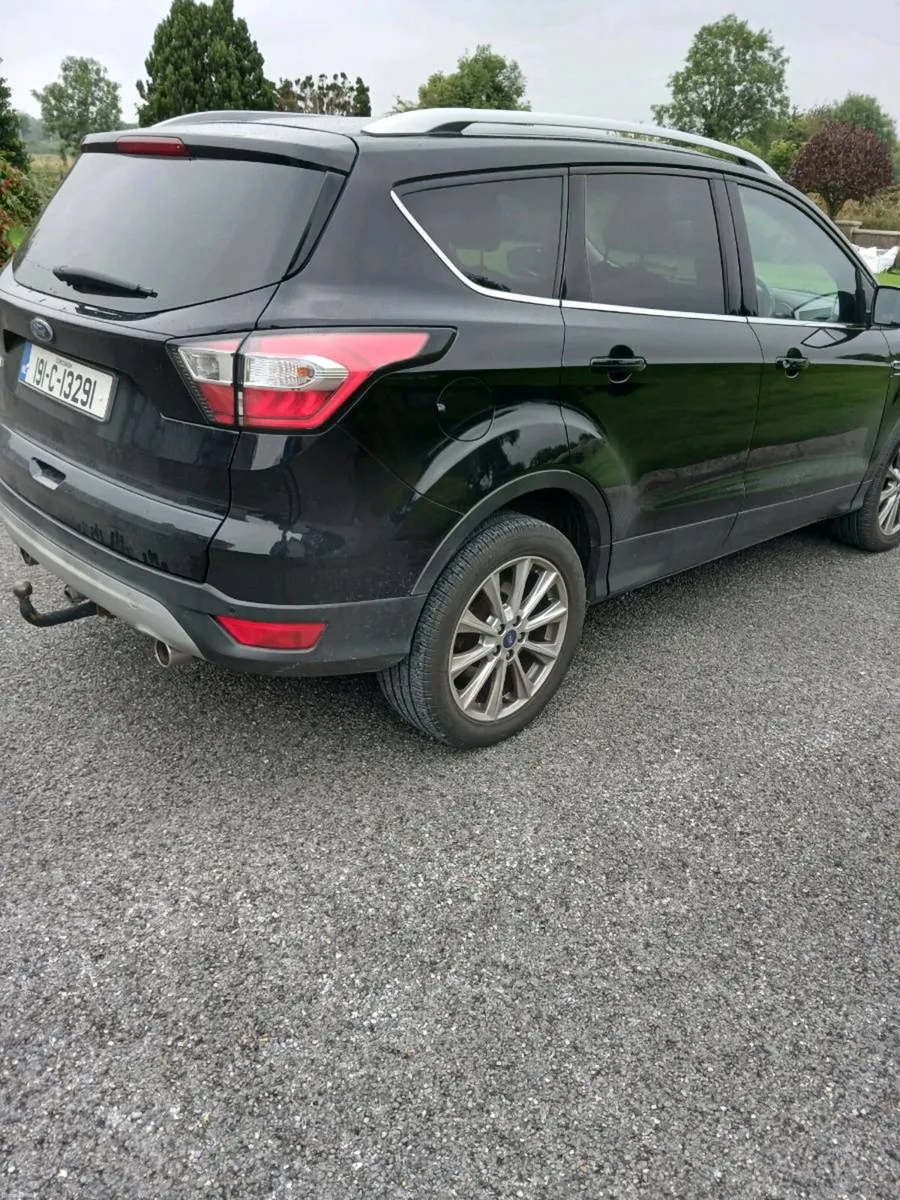 Ford Kuga TITANIUM 2.0 TDCI 6 Speed 4Dr - Image 3