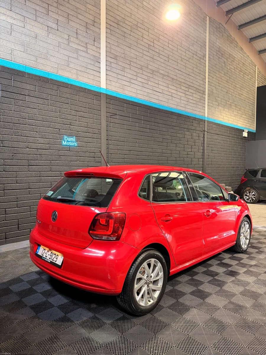 Volkswagen polo 1.2 2012 - Image 2