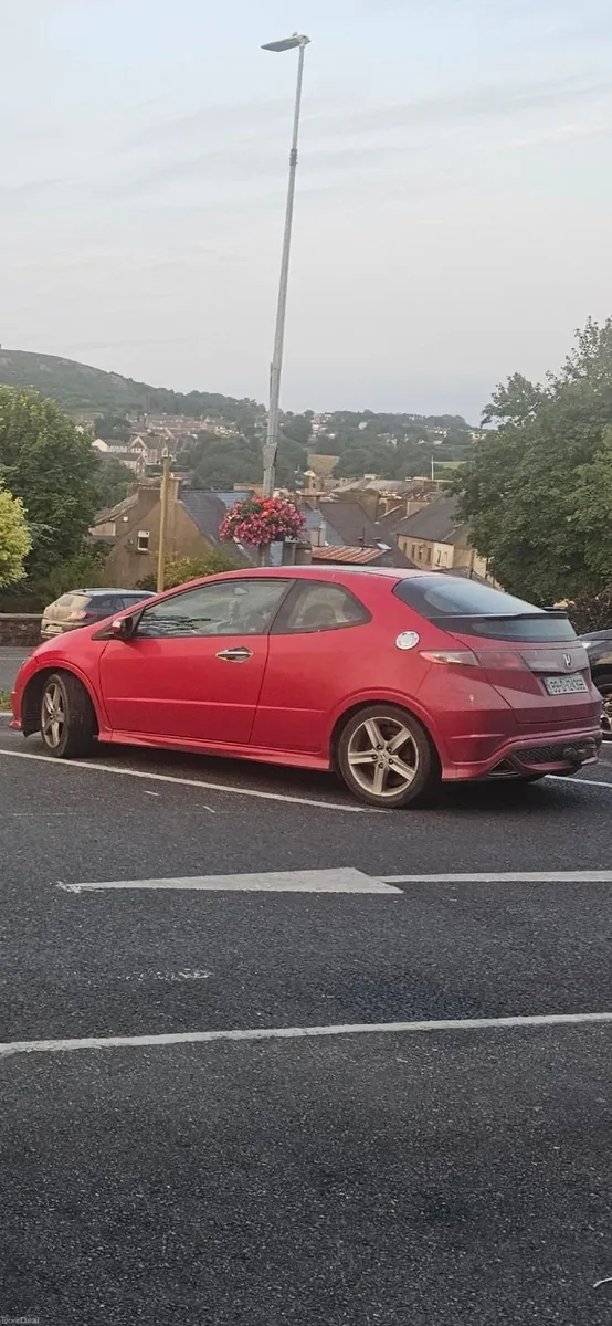 Honda Civic 2009 - Image 1