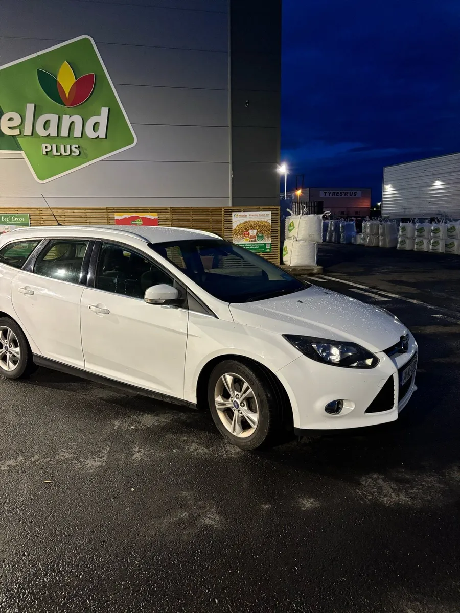 Ford focus estate - Image 2