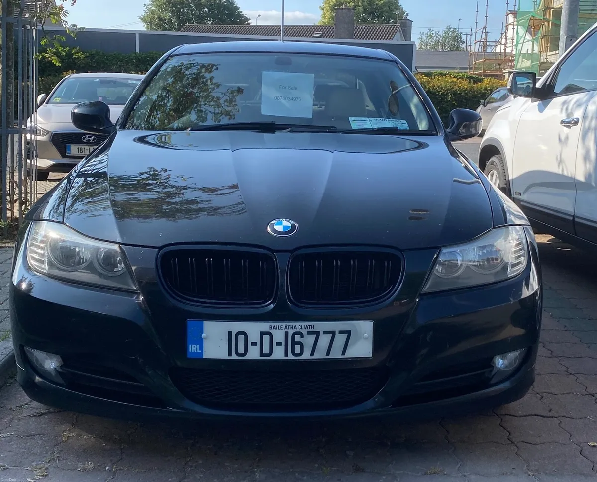 BMW 3-Series 2010 - Image 1