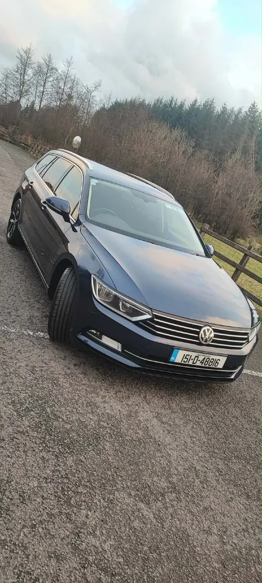 Volkswagen Passat 2015 - Image 3
