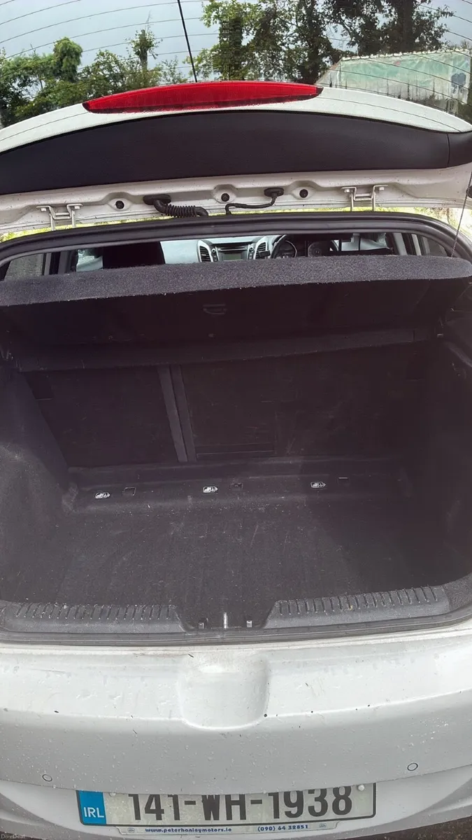 Hyundai i30 2014 - Image 4
