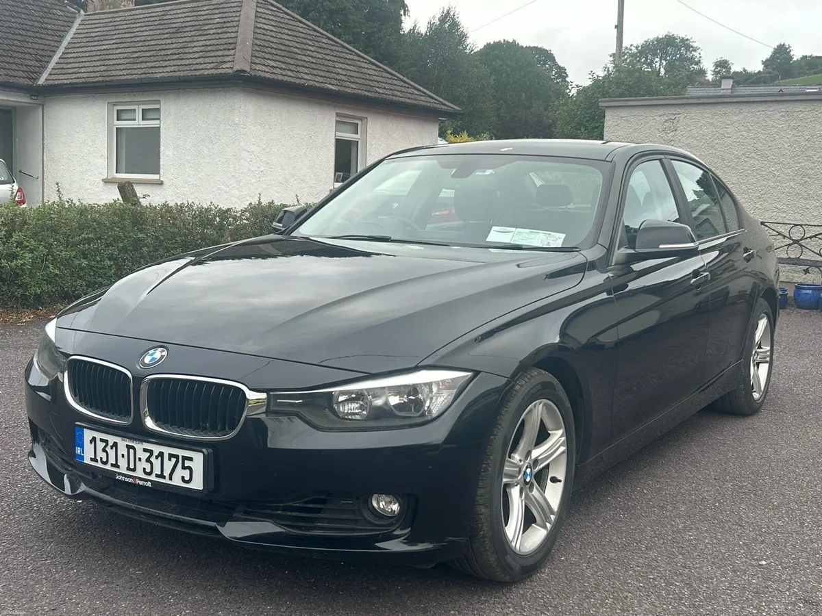 BMW 320i - Tiny Mileage, Irish Car from New. - Image 3