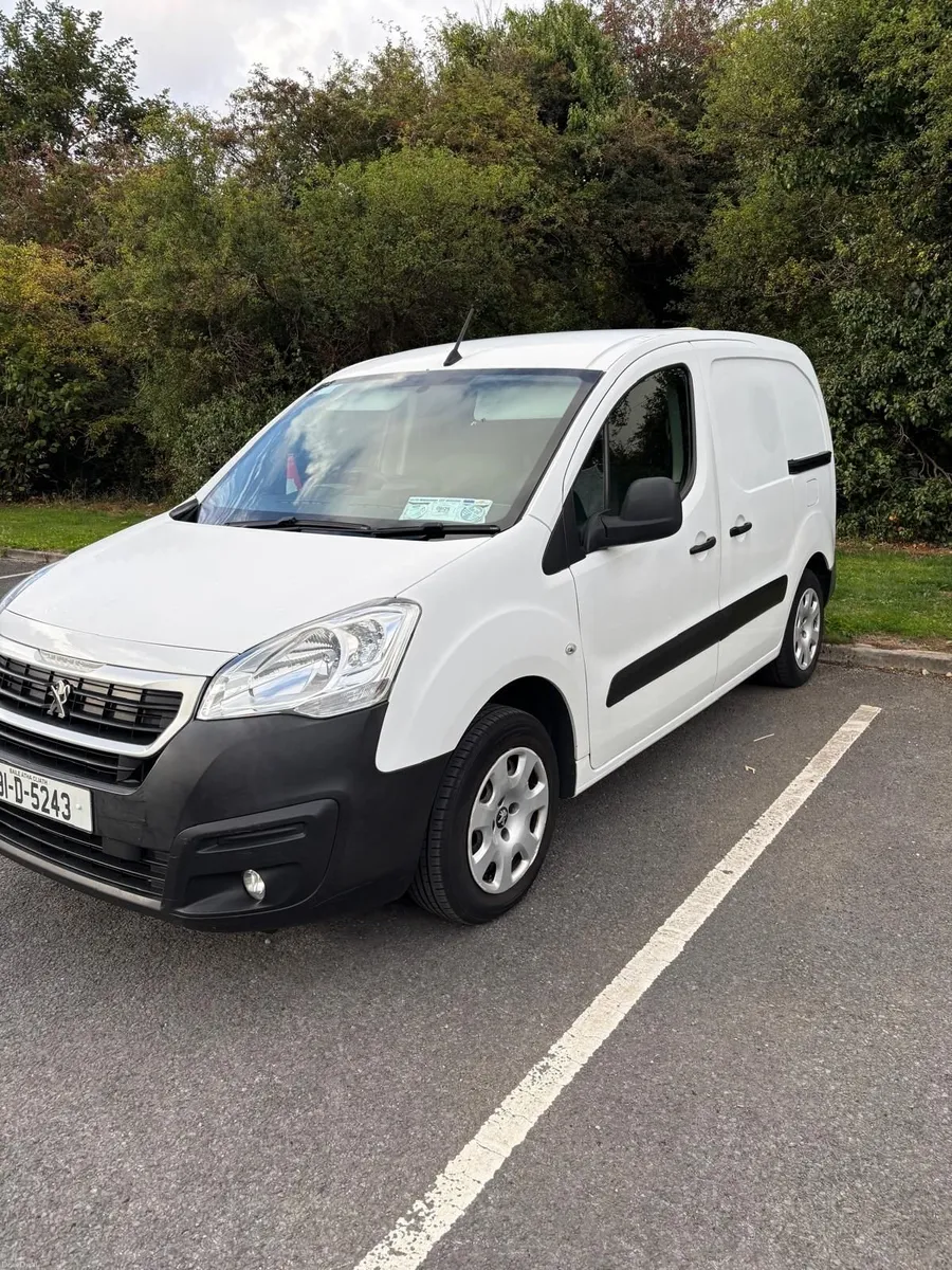 Peugeot Partner 2019 - Image 1