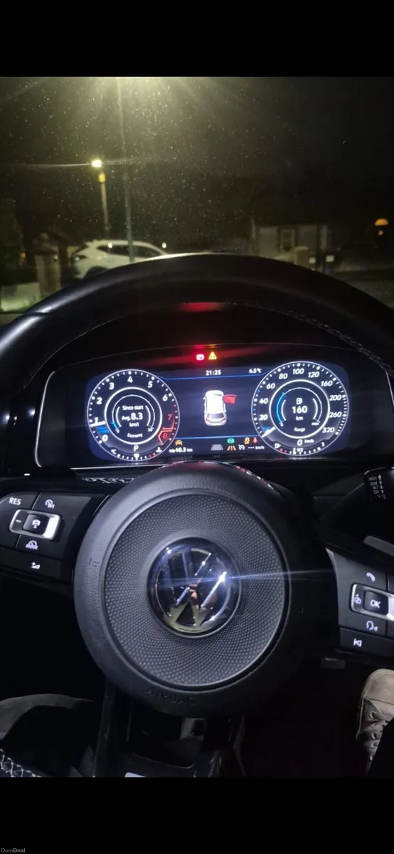 Volkswagen Golf 2019 - Image 3