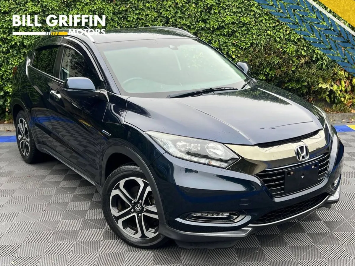 Honda Vezel 1.5 HYBRID AUTO // REVERSE CAMERA // D - Image 1