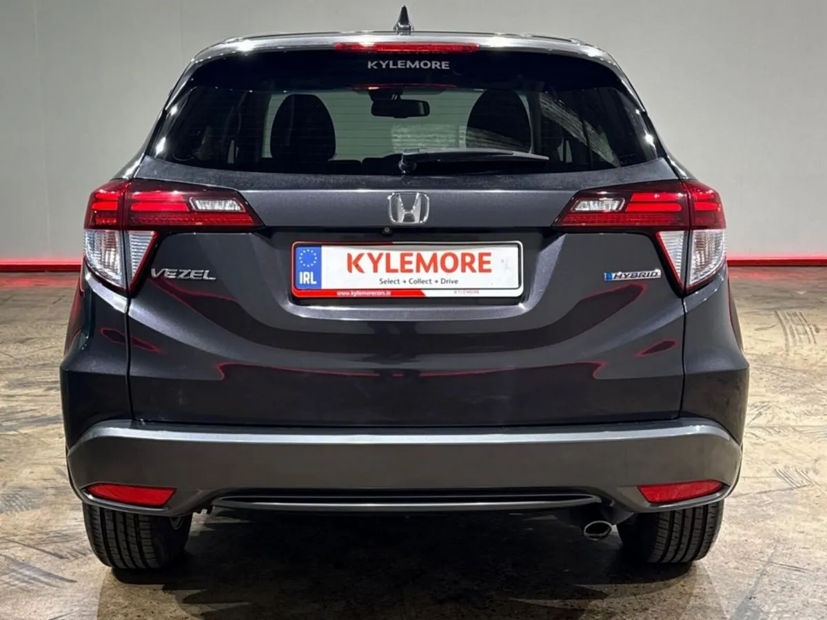 Honda Vezel 1.5 HYBRID - FACTORY ALLOYS - HONDA SE - Image 4