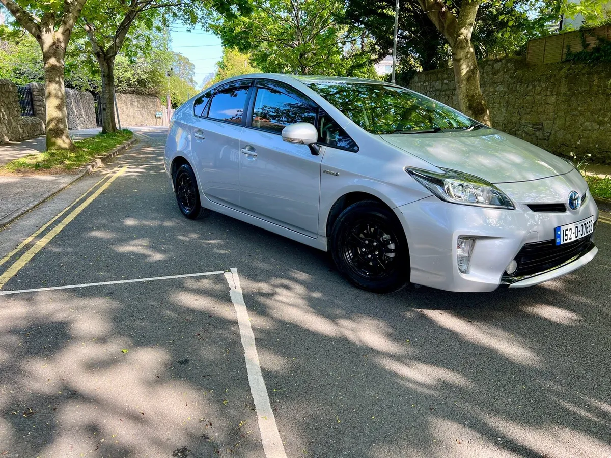 Toyota Prius Hybrid 1.8 Petrol - Image 5