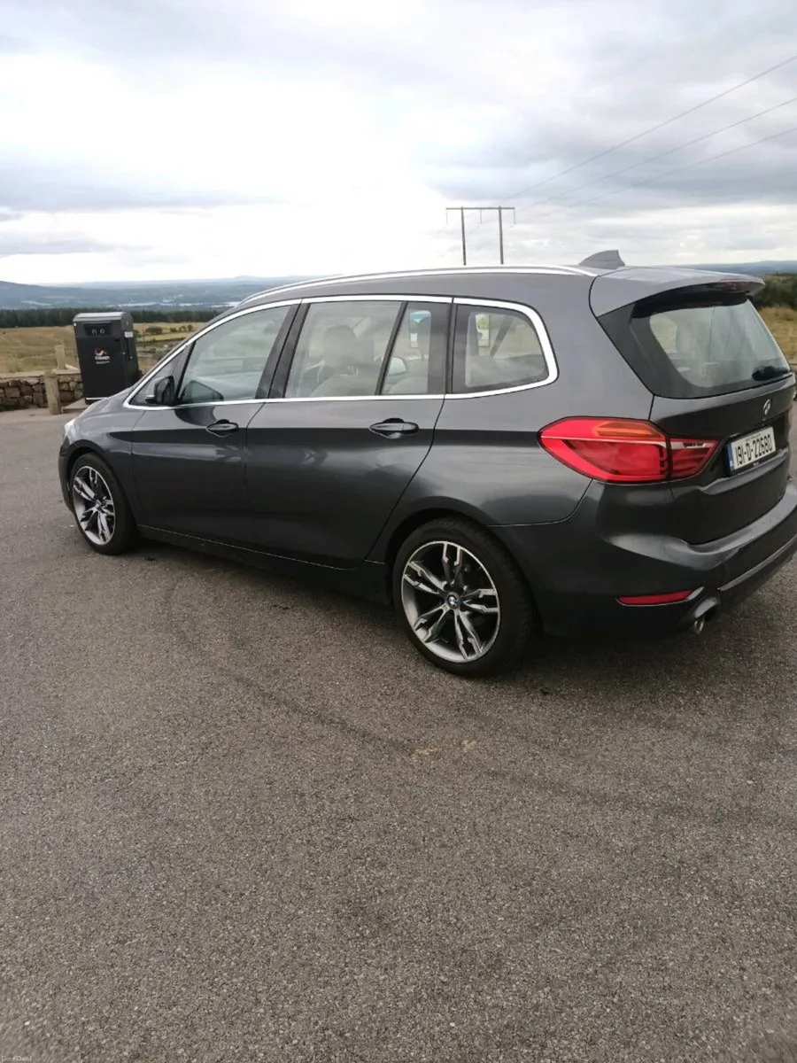 Car - Image 5
