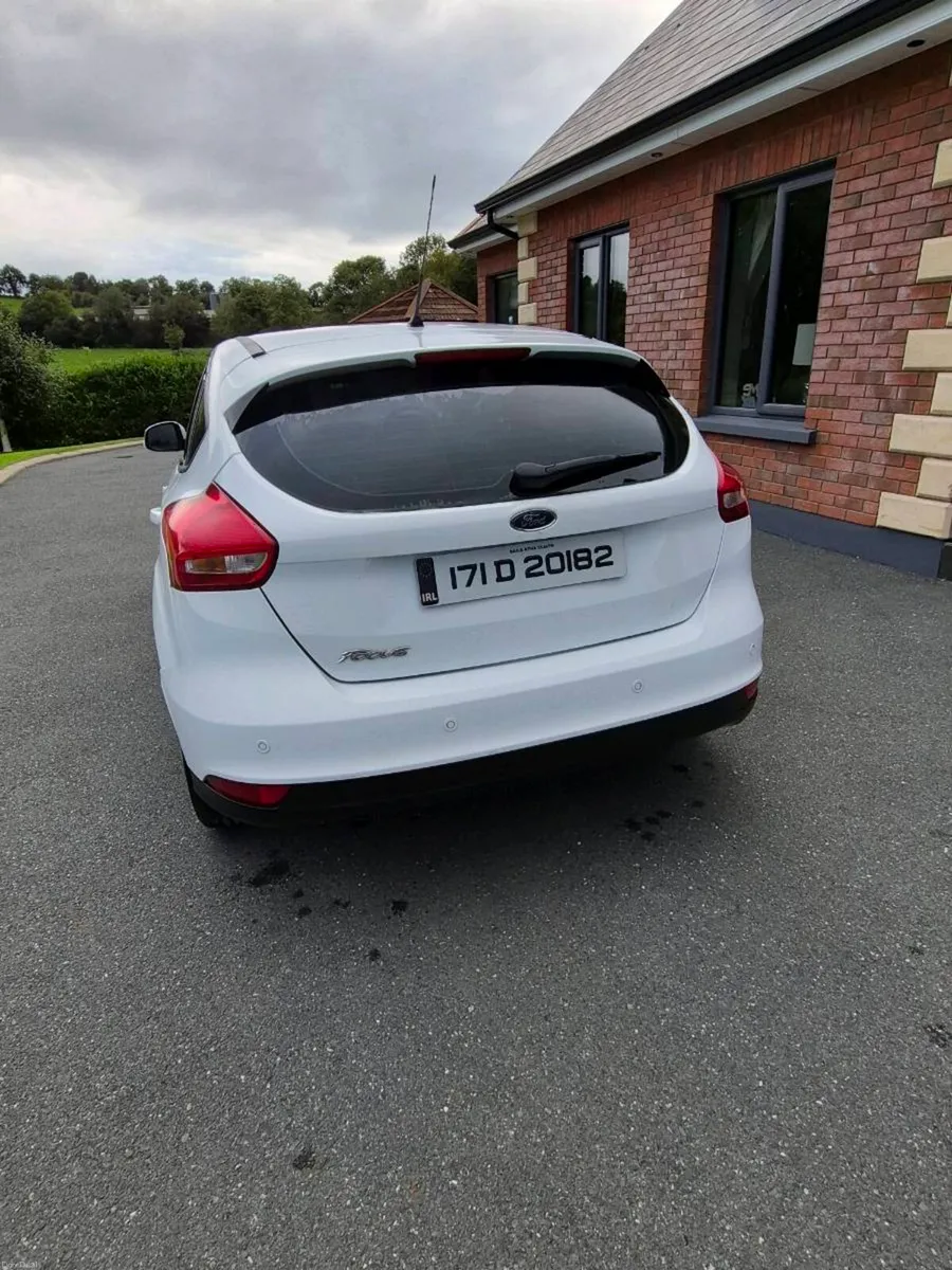 Ford Focus - Image 2
